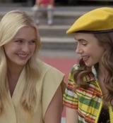 Emily_in_Paris_S02E09_WEBRip_x264-ION10_0068.jpg