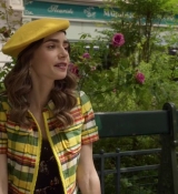 Emily_in_Paris_S02E09_WEBRip_x264-ION10_0315.jpg