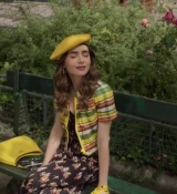 Emily_in_Paris_S02E09_WEBRip_x264-ION10_0334.jpg