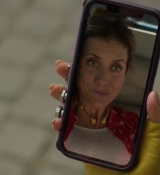Emily_in_Paris_S02E09_WEBRip_x264-ION10_0396.jpg