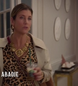 Emily_in_Paris_S02E09_WEBRip_x264-ION10_0578.jpg