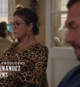 Emily_in_Paris_S02E09_WEBRip_x264-ION10_0727.jpg