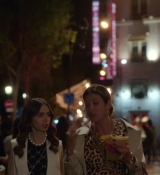 Emily_in_Paris_S02E09_WEBRip_x264-ION10_1012.jpg