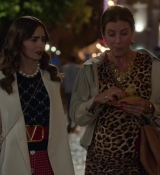 Emily_in_Paris_S02E09_WEBRip_x264-ION10_1084.jpg