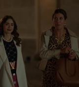 Emily_in_Paris_S02E09_WEBRip_x264-ION10_1098.jpg