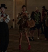 Emily_in_Paris_S02E09_WEBRip_x264-ION10_1118.jpg