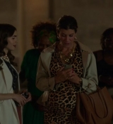 Emily_in_Paris_S02E09_WEBRip_x264-ION10_1195.jpg
