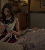 Emily_in_Paris_S02E09_WEBRip_x264-ION10_1288.jpg