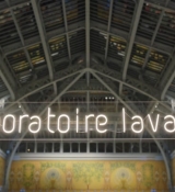 Emily_in_Paris_S02E09_WEBRip_x264-ION10_1784.jpg