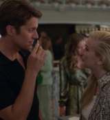 Emily_in_Paris_S02E09_WEBRip_x264-ION10_1809.jpg