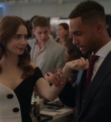 Emily_in_Paris_S02E09_WEBRip_x264-ION10_1846.jpg