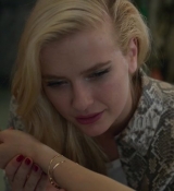 Emily_in_Paris_S02E09_WEBRip_x264-ION10_1873.jpg