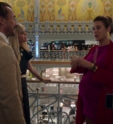 Emily_in_Paris_S02E09_WEBRip_x264-ION10_2032.jpg