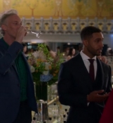 Emily_in_Paris_S02E09_WEBRip_x264-ION10_2210.jpg