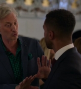 Emily_in_Paris_S02E09_WEBRip_x264-ION10_2320.jpg