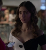 Emily_in_Paris_S02E09_WEBRip_x264-ION10_2449.jpg