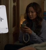 Emily_in_Paris_S02E09_WEBRip_x264-ION10_2491.jpg
