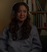 Emily_in_Paris_S02E09_WEBRip_x264-ION10_2538.jpg