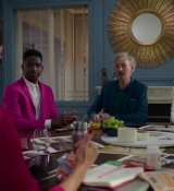 Emily_in_Paris_S02E10_WEBRip_x264-ION10_0213.jpg