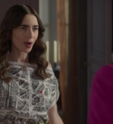 Emily_in_Paris_S02E10_WEBRip_x264-ION10_0489.jpg