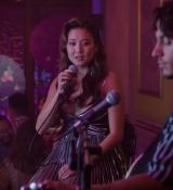 Emily_in_Paris_S02E10_WEBRip_x264-ION10_1194.jpg