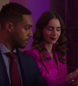Emily_in_Paris_S02E10_WEBRip_x264-ION10_1241.jpg