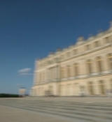 Emily_in_Paris_S02E10_WEBRip_x264-ION10_1531.jpg
