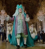 Emily_in_Paris_S02E10_WEBRip_x264-ION10_1637.jpg