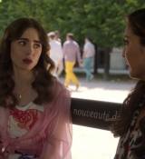 Emily_in_Paris_S02E10_WEBRip_x264-ION10_2493.jpg