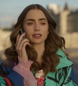 Emily_in_Paris_S02E10_WEBRip_x264-ION10_2792.jpg