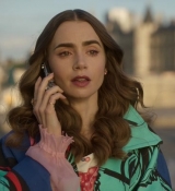 Emily_in_Paris_S02E10_WEBRip_x264-ION10_2794.jpg