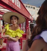 Emily_in_Paris_Season_2___Date_Announcement_Teaser___Netflix_070.jpg