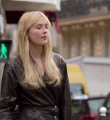 Emily_in_Paris_Season_2___Official_Trailer___Netflix_073.jpg