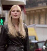 Emily_in_Paris_Season_2___Official_Trailer___Netflix_074.jpg