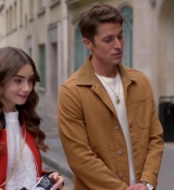 Emily_in_Paris_Season_2___Official_Trailer___Netflix_096.jpg