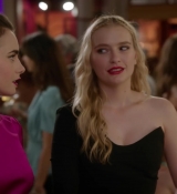 Emily_in_Paris_Season_2___Official_Trailer___Netflix_104.jpg