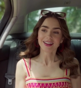 Emily_in_Paris_Season_2___Official_Trailer___Netflix_167.jpg