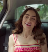 Emily_in_Paris_Season_2___Official_Trailer___Netflix_169.jpg