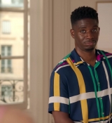 Emily_in_Paris_Season_2___Official_Trailer___Netflix_227.jpg